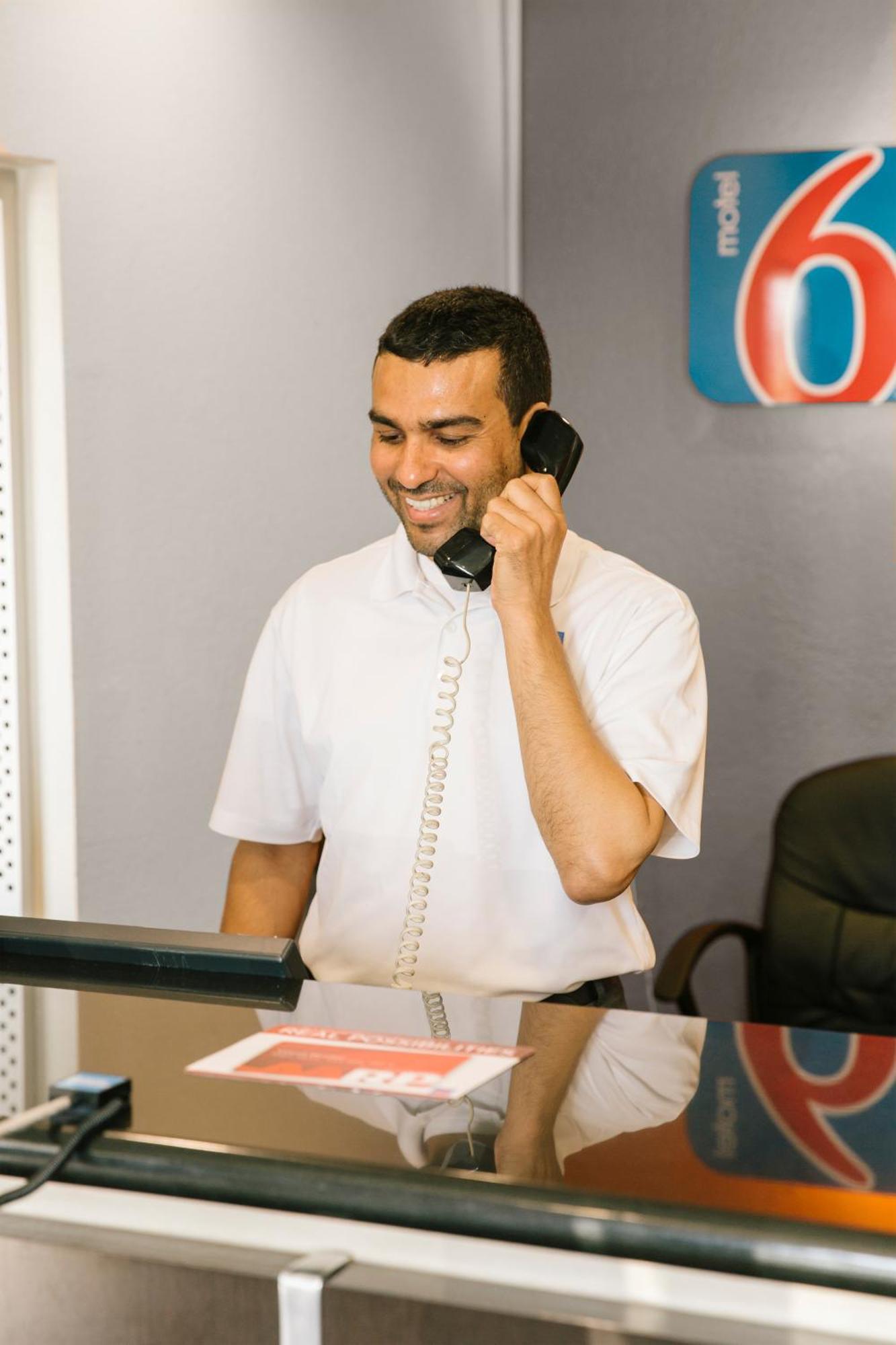 Motel 6 Wichita Ks South I35 المظهر الخارجي الصورة
