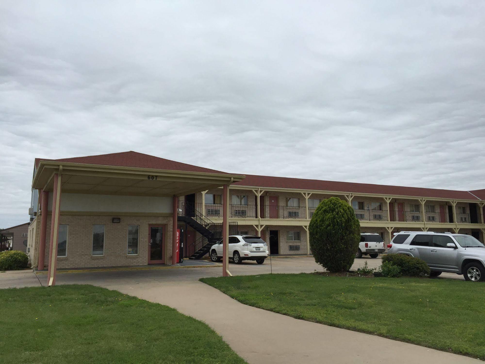 Motel 6 Wichita Ks South I35 المظهر الخارجي الصورة